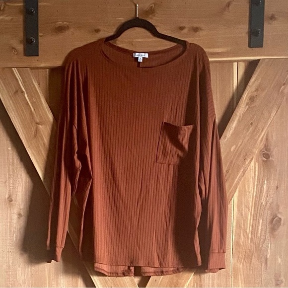 White Birch L/S Ribbed Top w/chest pocket, Rust, NWOT - never worn - Picture 2 of 5